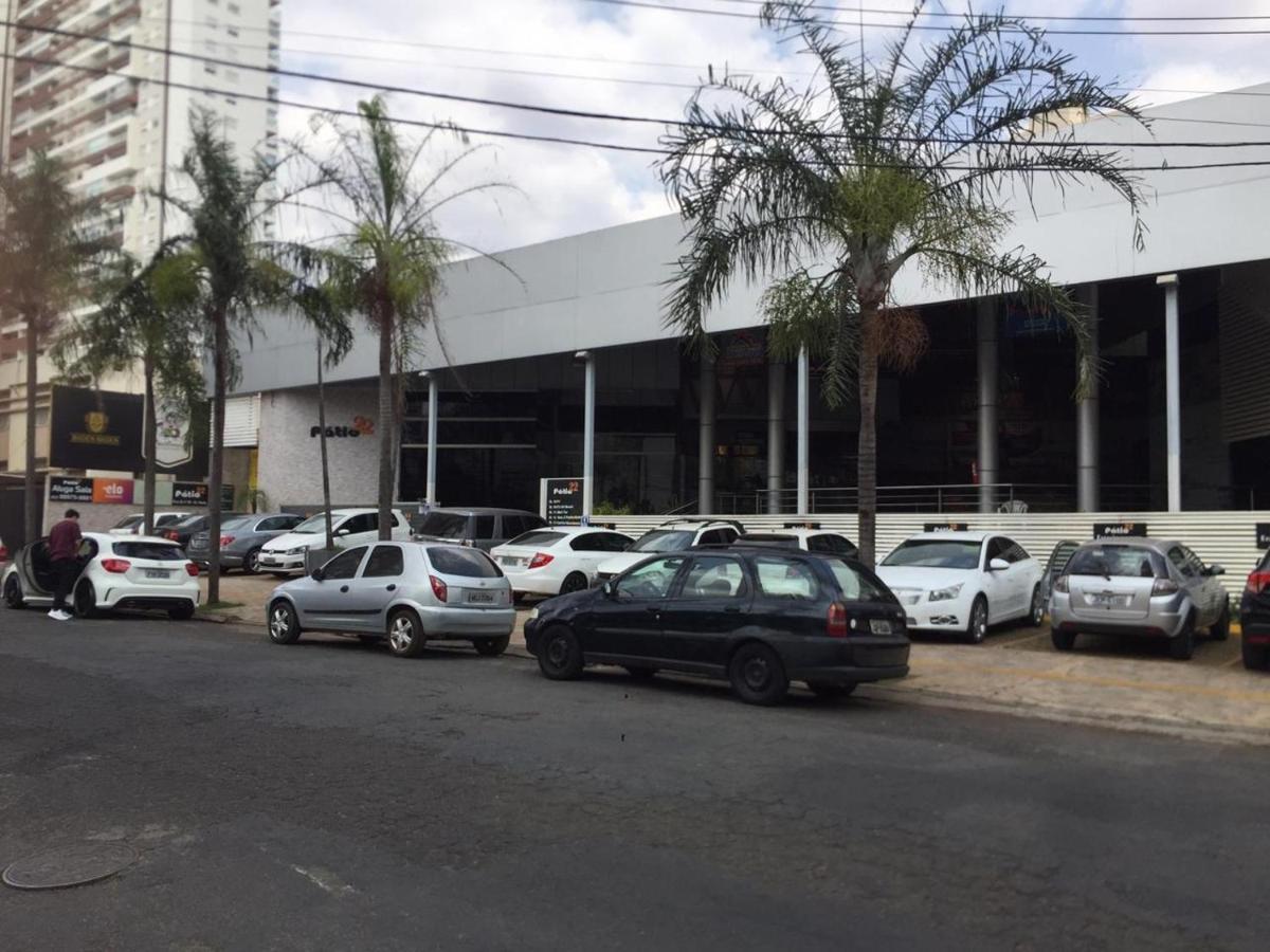 Apartamento Lounge 22 Com Cafe Da Manha Ou Almoco! Goiânia